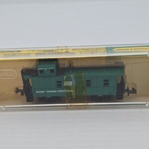Minitrix N Scale Train Caboose 3267 PENN CENTRAL 3267